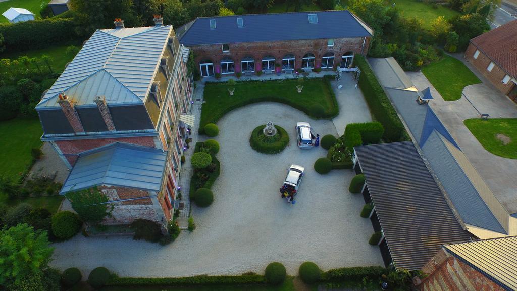 Manoir Le Louis XXI Hotel Masnieres Bagian luar foto